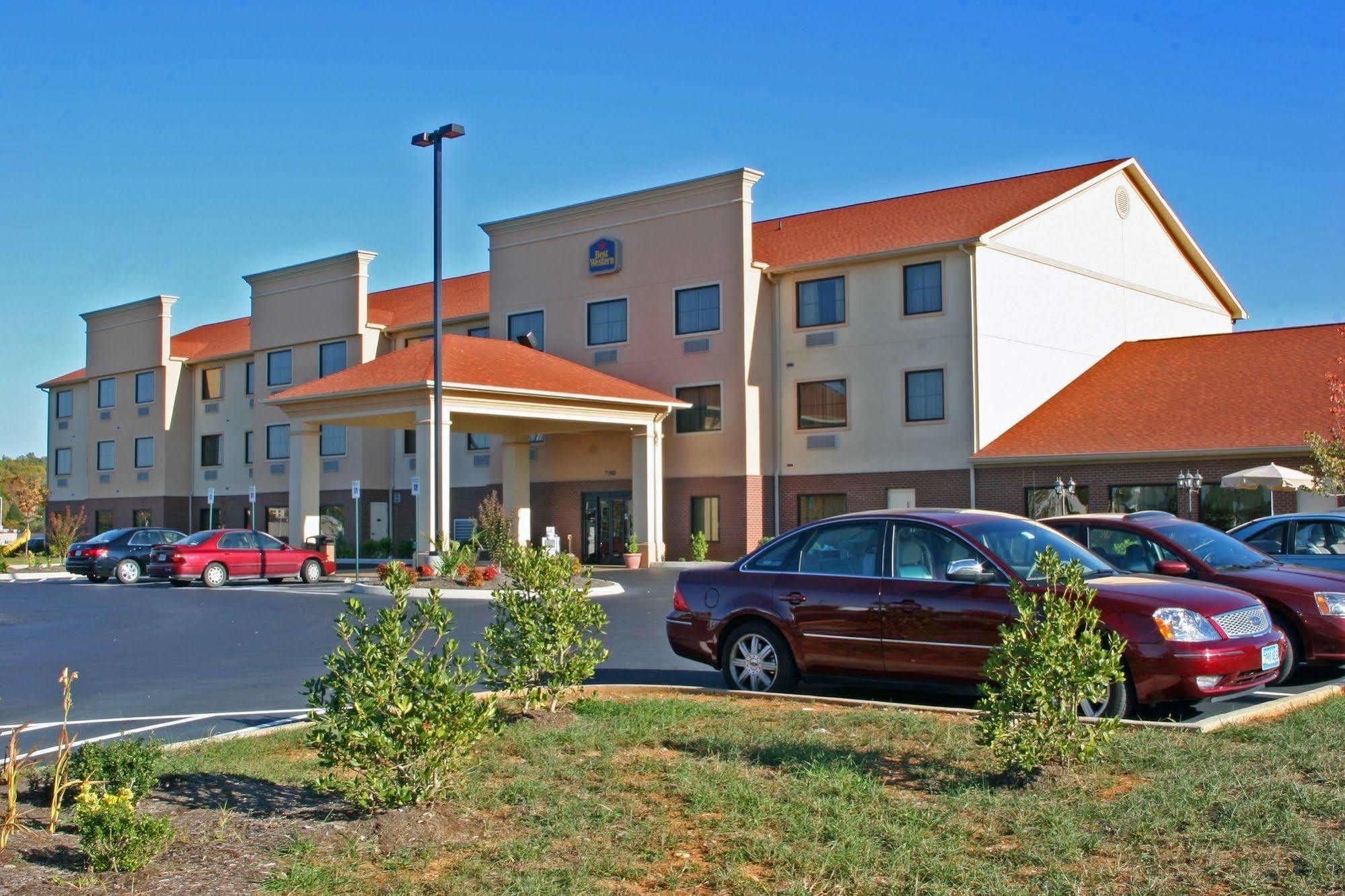 Best Western Plus Strawberry Inn & Suites Knoxville Ngoại thất bức ảnh