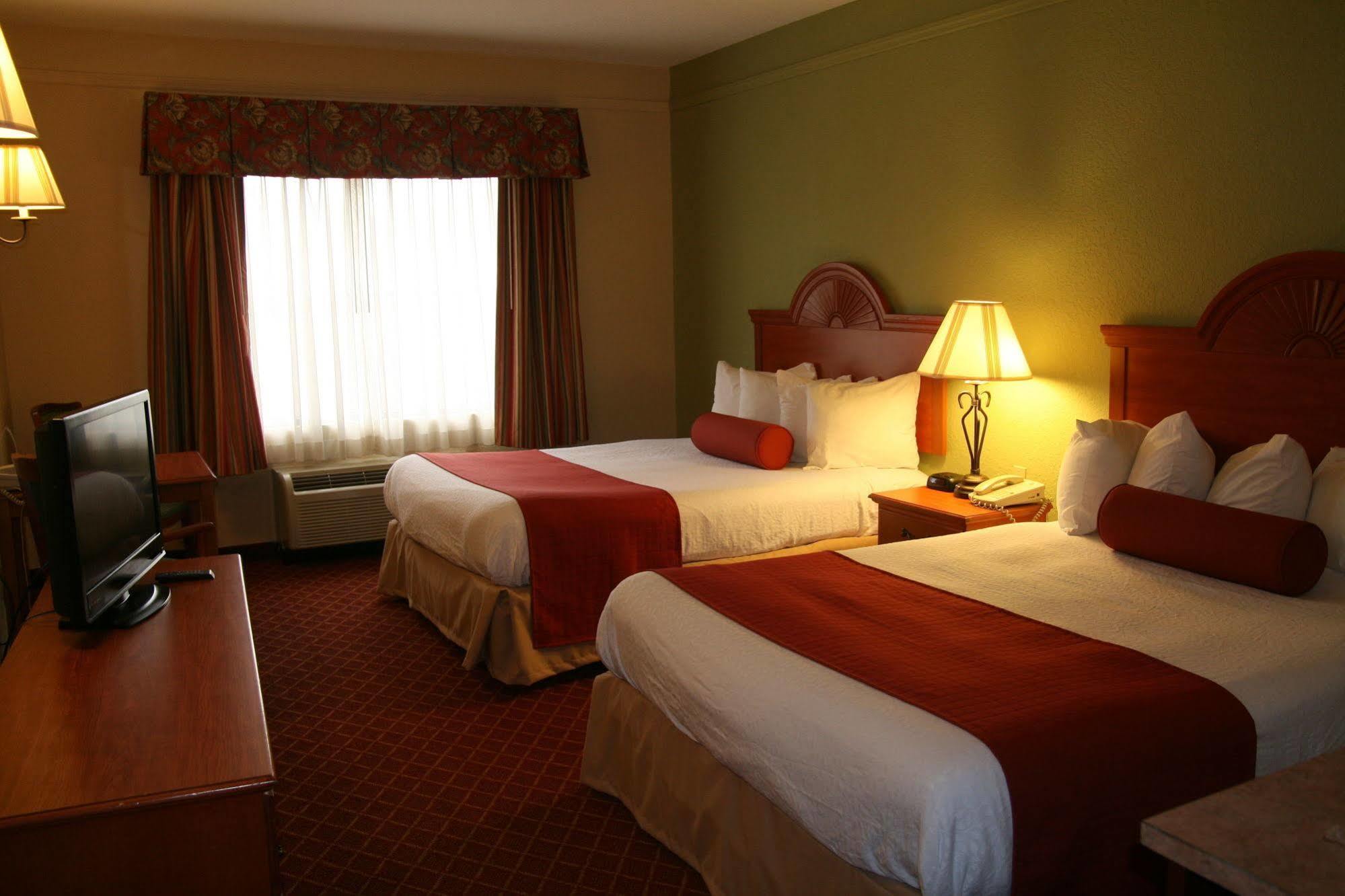 Best Western Plus Strawberry Inn & Suites Knoxville Ngoại thất bức ảnh